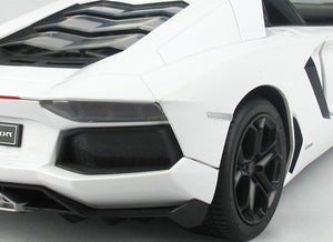 10? 1:14 Lamborghini Aventador LP700 (White)