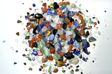 Load image into Gallery viewer, Assorted Tumbled Chips Stone (1 Pound)