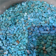 Load image into Gallery viewer, Turquoise Tumbled Chips Stone (1 Pound)